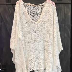 Flower lace blouse.